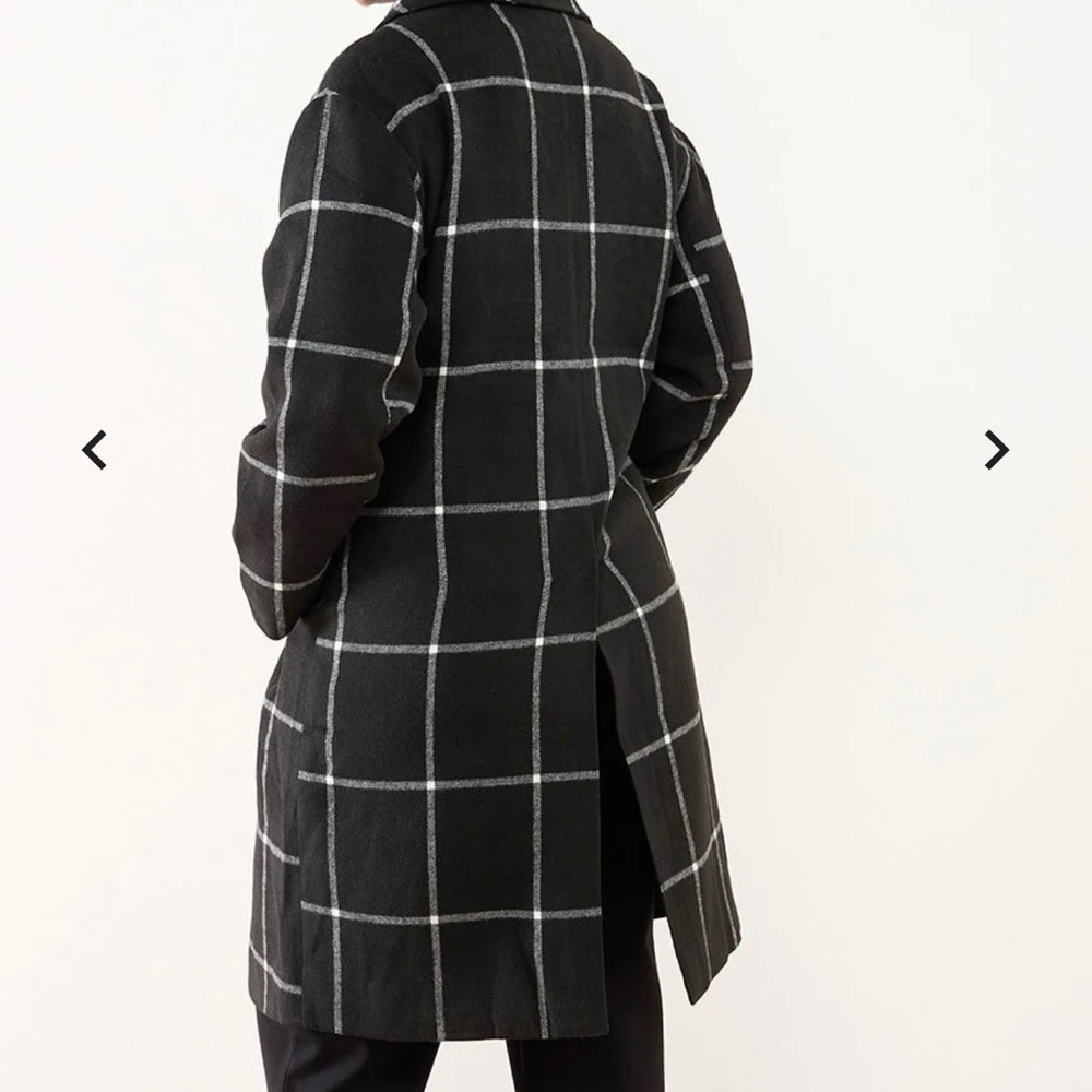 Beautiful Fall/Spring Jacket - Picture 2 of 7